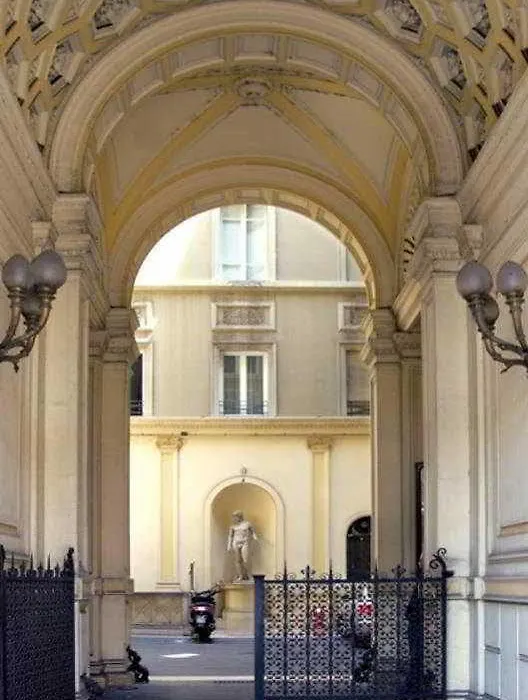 Inn Rome Suites-1